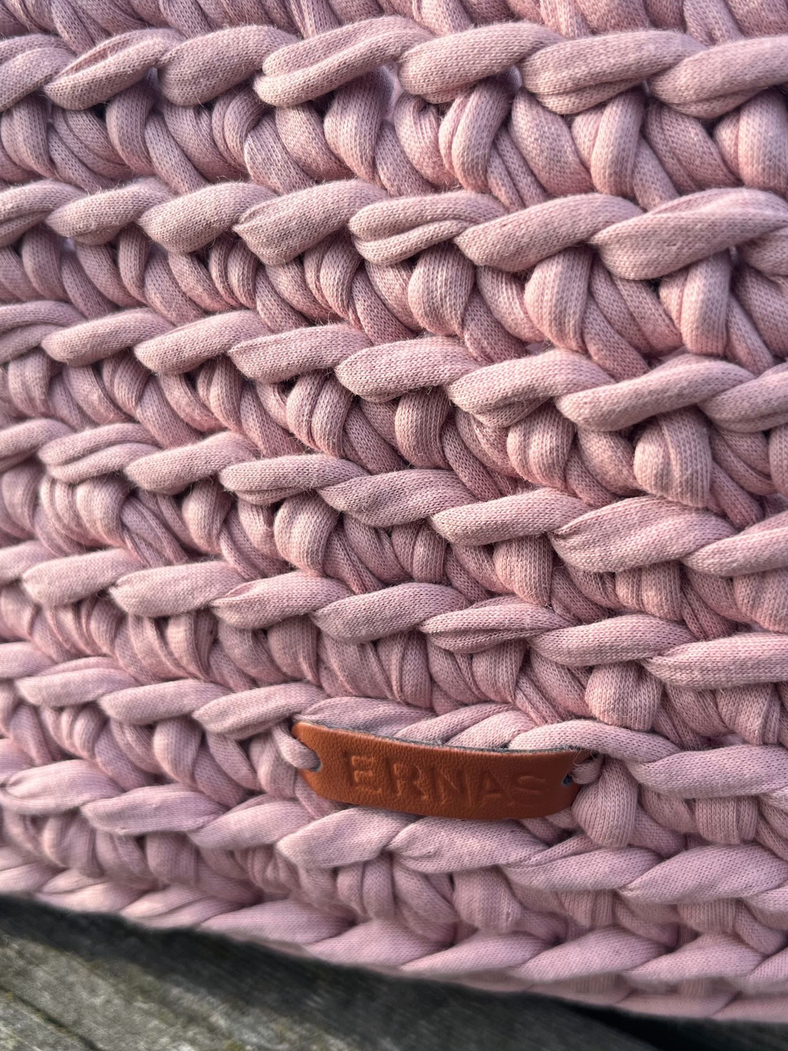 Necessär Gul handgjord virkad clutch at.ernas ernastudio.se ernastudio