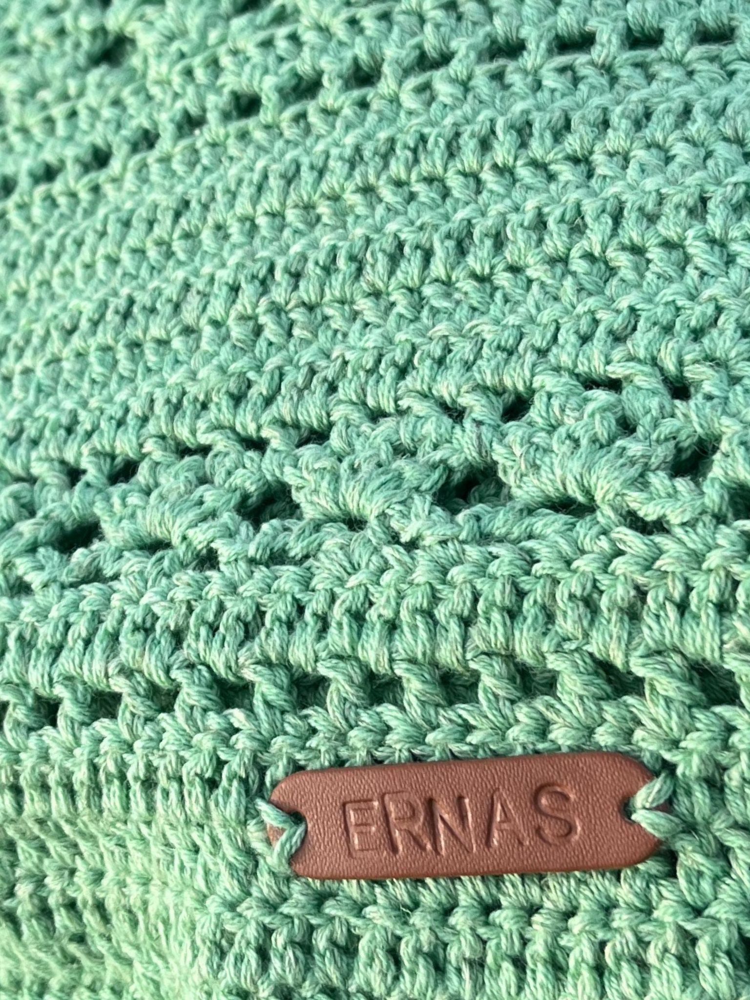 Necessär Gul handgjord virkad clutch at.ernas ernastudio.se ernastudio